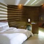 Hotel 648