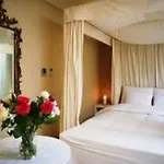 Hotel 648
